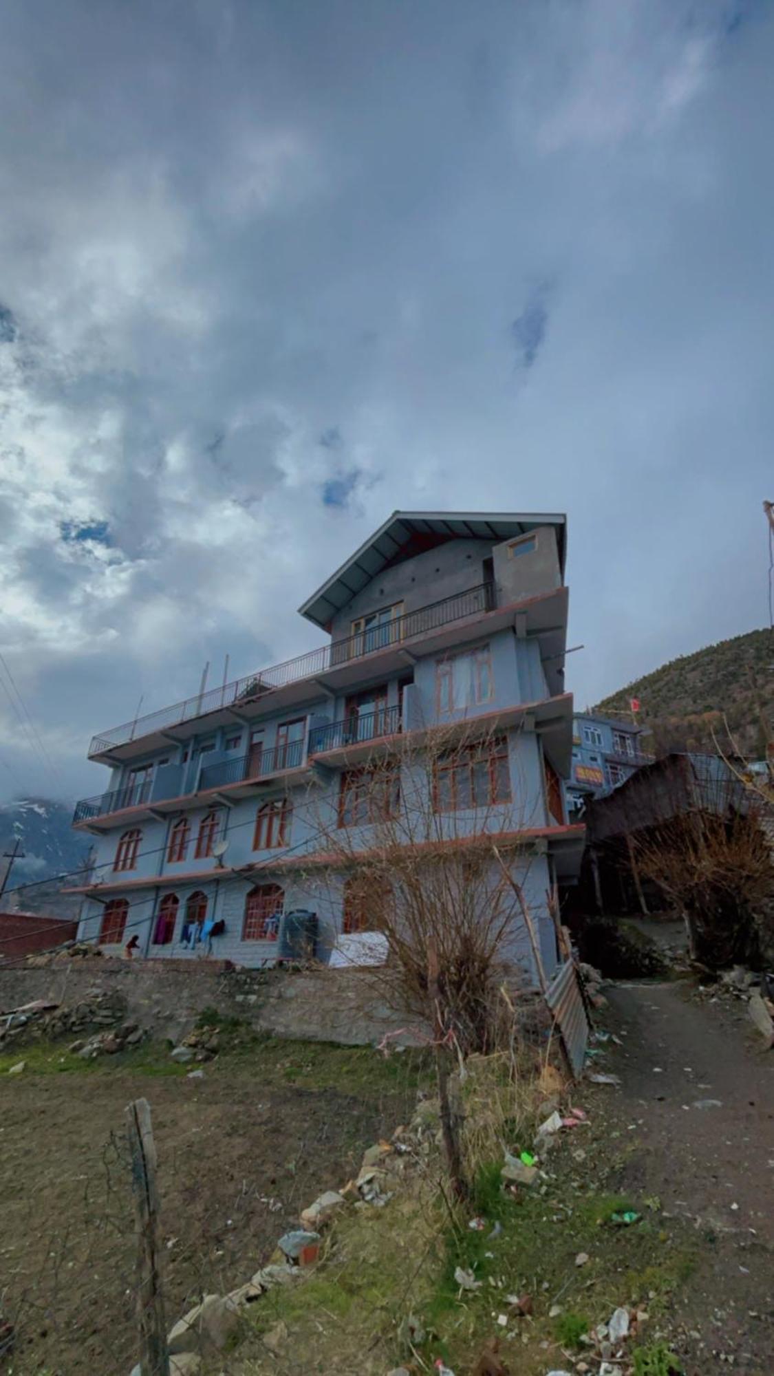 Lha Pomo Apartamento Kyelang Exterior foto