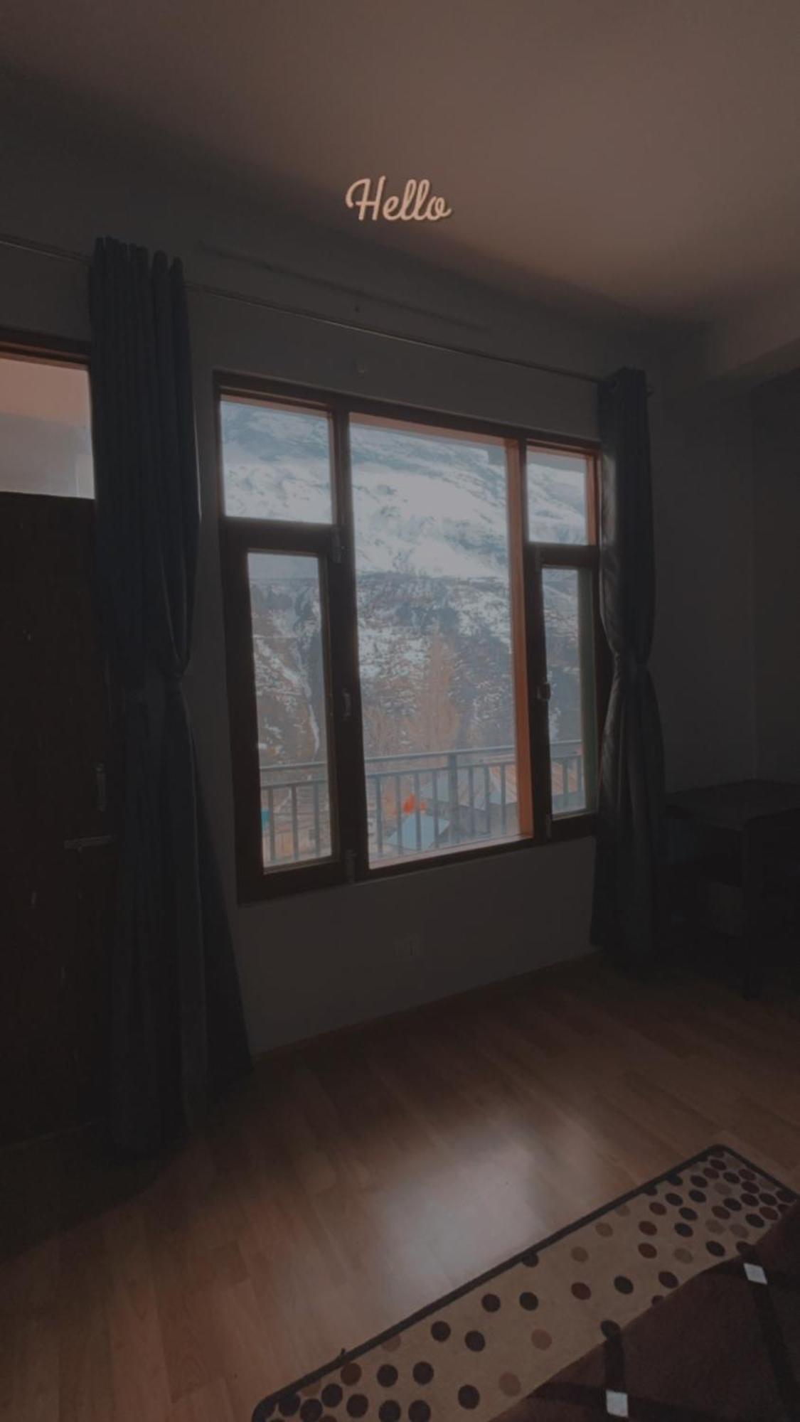 Lha Pomo Apartamento Kyelang Exterior foto