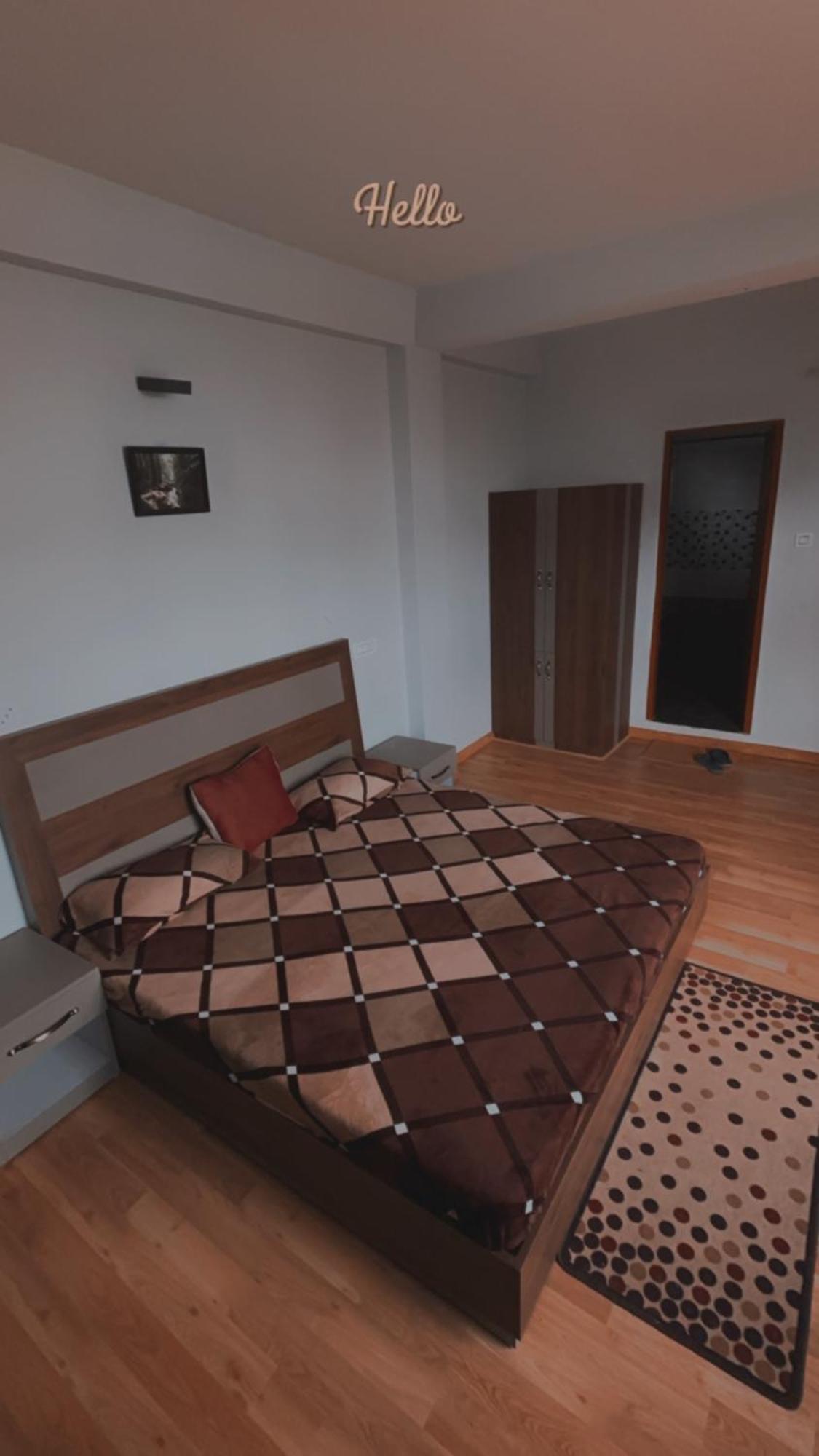 Lha Pomo Apartamento Kyelang Exterior foto